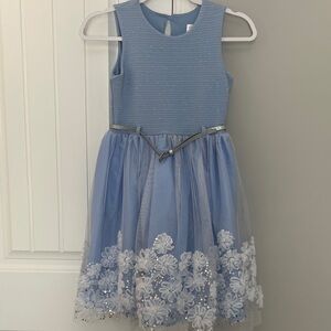 Nannette NWOT SZ 10 girls Blue and White Floral Kids Dress